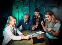 Escape Room Das Spiel Family Edition Time Travel
